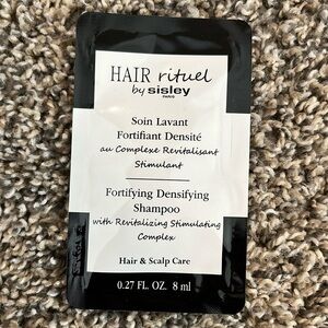 Hair rituel by Sisley shampoo